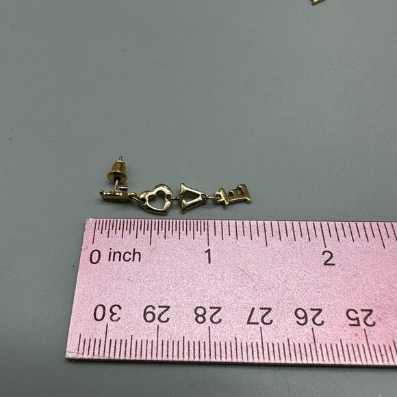 3/$30 Vintage Love Drop Earrings Gold Tone Letter Dangle Pierced Jewelry 1.5" - Picture 9 of 11